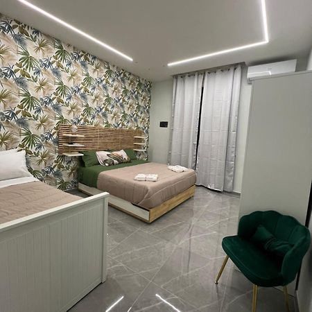 Napoli Centro-La Casa Di Salvatore Neapel Exterior foto
